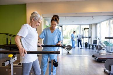 Image of a lady receiving neurorehabilitation 